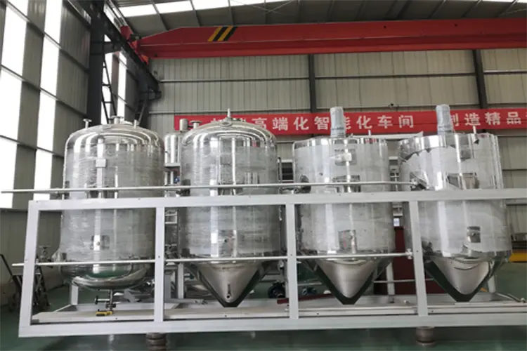 Four Tank Refinery Equipment